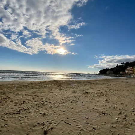 La Colonna Marina